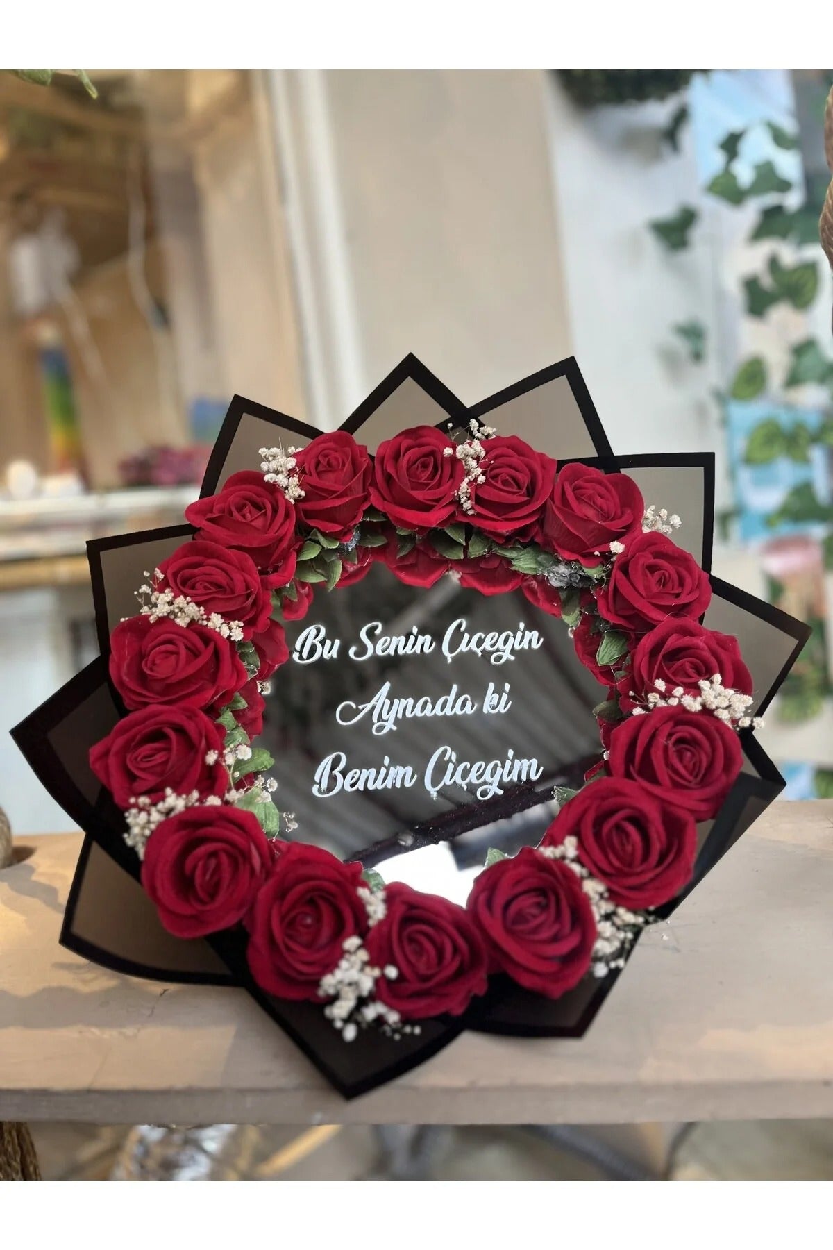 Yapay Aynalı Gül Buketi - Fembelt